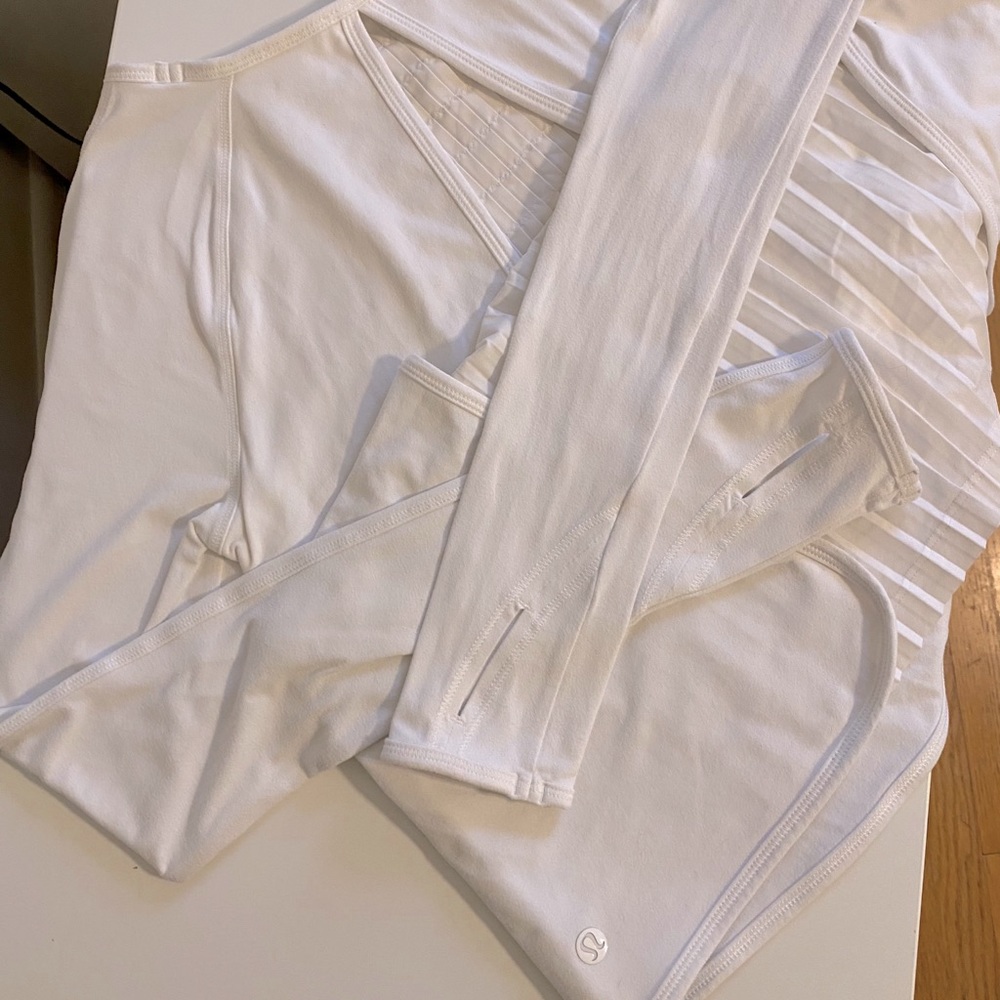 Lululemon Making moves top